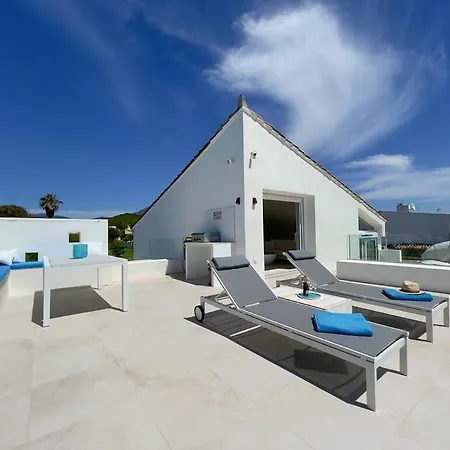 Ocean 3bed Apartment *